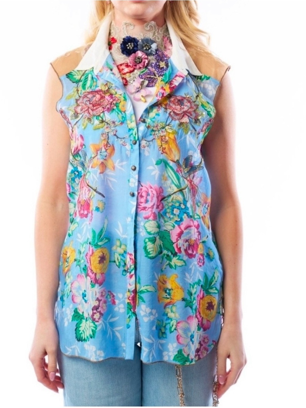 Aratta Sleeveless Floral Button-Front Blouse in Sky Blue